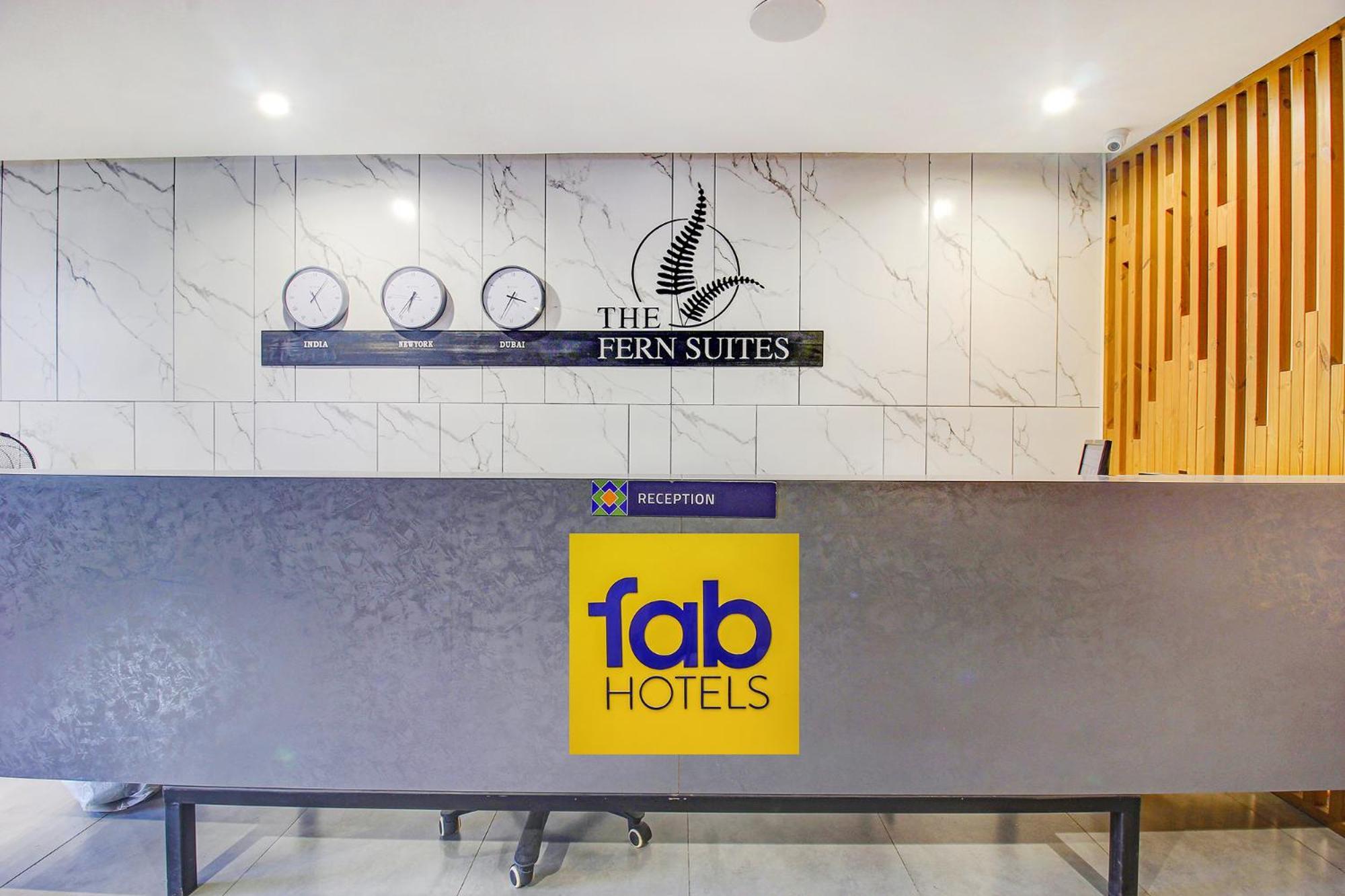 Fabhotel Ssr Fern Suites - 100M From Gsm Mall Madeenaguda Lingampalli エクステリア 写真